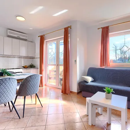 Gordana-2 By Interhome * Labin (Istria)