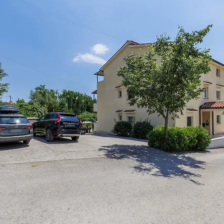 Gordana-2 By Interhome Daire